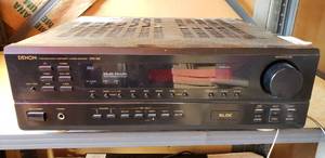 lot 37 image: Denon Stereo Receiver, Model DRA-395