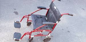 lot 46 image: Fly-Lite Transport Chair