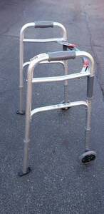 lot 50 image: Drive Medical HX5 9JP Folding Walker