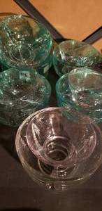 lot 73 image: Sorbet 2 Piece Dish Set, 4 sets with 2 extra bases