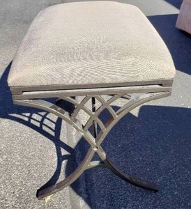 lot 11 image: Metal Framed bench (makeup, bed bench or dressing room)