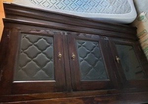 lot 25 image: Wooden Vintage Credenza with 3 Glass Doors and Shelves