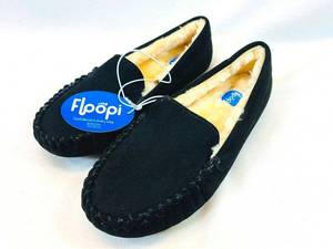 lot 14 image: Floopi 323 Womens Black Faux Fur Lined Basic Moccasins Slipper Size 10 (NEW)