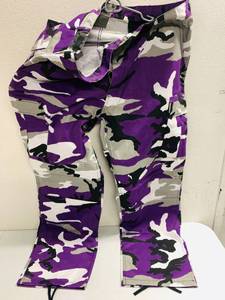 lot 18 image: Purple Camo Pants Size XL (Waist 39 to 43in)