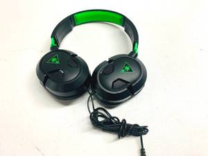 lot 30 image: Turtle Beach Headphones