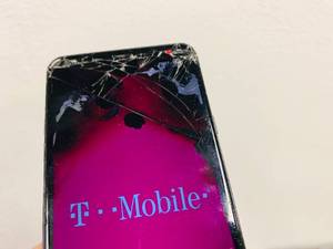 lot 171 image: LG Stylo 4 Phone T-Mobile (Damaged Screen)