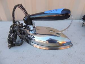 lot 434 image: Metal iron with handle and cord Dependable dover appliance