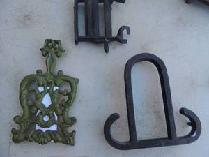 lot 482 image: lot of 3 cast iron stands one is witton