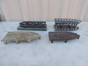 lot 490 image: Lot of 4 iron stands no markings