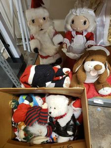 lot 65 image: Standing Santa and Mrs. Claus, Stuffed Santa Puppy and Santa Kitty