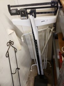 lot 66 image: Health o meter Beam Scale with Height Rod