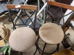 lot 74 image: Metal Frame Cushion Bar Stools ( 2 Total)