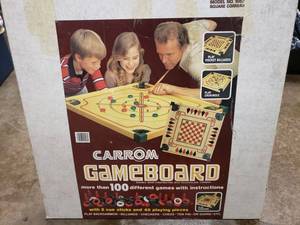lot 77 image: Carrom Gameboard by Merdel, Model 108P