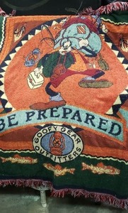 lot 135 image: Goofy Gear Outfitters Blanket and Bear Checkered Blanket