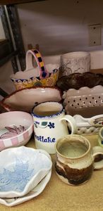 lot 14 image: Ceramic and Pottery Dishes