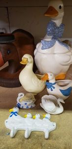 lot 27 image: Ceramic Ducks and Wooden Napkin Holder