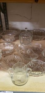 lot 30 image: Various Crystal Dishes and Bowls