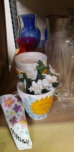 lot 47 image: Glass and Ceramic Vases