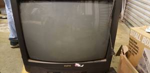 lot 139 image: Sanyo TV Model AVM-2503 and Remote