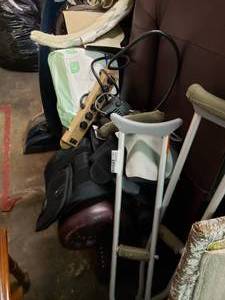 lot 147 image: Crutches, Homedics Neck Wrap, Knee Brace and More