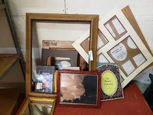 lot 145 image: Various Picture Frames and Mats