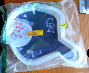 lot 61 image: MLB COLORADO ROCKIES Fan Cake Silicone Cake Pan - NEW