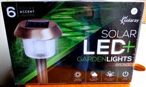 lot 87 image: SOLARAY Solar-Powered LED Bronze Garden Lights, Set of 6 - NEW - RETAIL $59.99