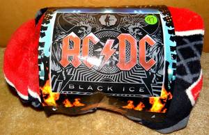 lot 97 image: ROCKIN ACDC BLACK ICE FLEECE BLANKET - NEW - $35.00