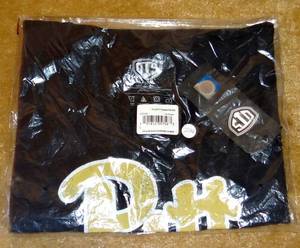 lot 236 image: UTS PITT PANTHERS T-SHIRT - SIZE L - RETAIL $24.95 NIP