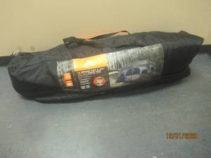 lot 3 image: OZARK TRAIL 10 PERSON INSTANT CABIN TENT&nbsp &nbsp14FT X10 FT&nbsp