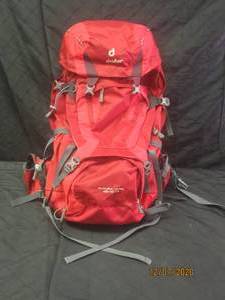 lot 70 image: DEUTER FUTURA VARIO 4510 SL BACKPACK