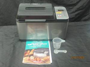 lot 87 image: ZOJIRUSHI BB-PAC20 BREAD MAKER