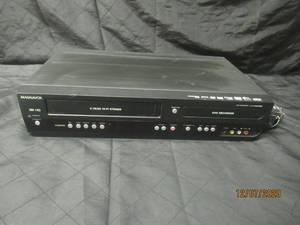 lot 114 image: MAGNAVOX DVD RECORDING VCR ZR427MG9&nbsp PROPERLY WORN FACE COVERING REQUIRED