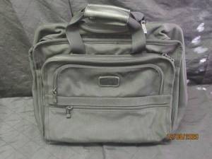 lot 134 image: TUMI ROLLING TRAVEL BAG