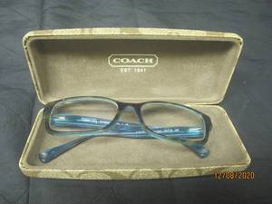 lot 164 image: LADIES COACH EYEWEAR 5116 WITH CASE