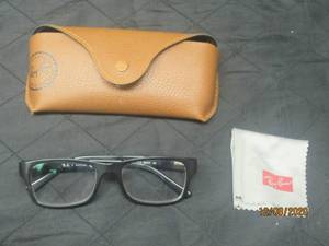 lot 167 image: RAYBAN EYEWEAR RB5268&nbsp PROPERLY WORN FACE COVERING REQUIRED