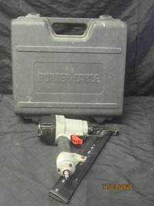 lot 225 image: PORTER CABLE PNEUMATIC NIAL GUN