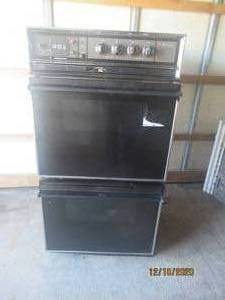 lot 191 image: HOTPOINT DOUBLE OVEN BUILT-IN