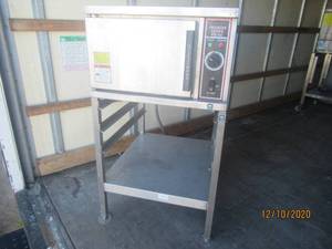 lot 194 image: PREMIER SERIES PS-3E CONVECTION STEAMER