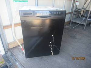 lot 195 image: KENMORE DISHWASER