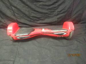lot 222 image: RED HOVER BOARD HOVERTRAX RAZOR