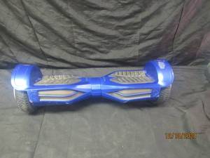 lot 224 image: SWAGTRON T3 03 ELECTRIC BLUTOOTH HANDS FREE SMART BOARD NO CHARGER