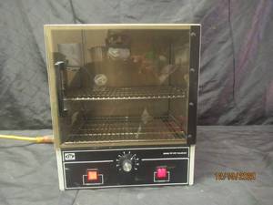 lot 223 image: INCUBATOR 10-140