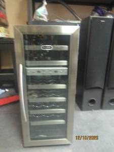lot 228 image: WHYNTER WINE FRIDGE 21 BOTTLE DUAL ZONE NO POWER