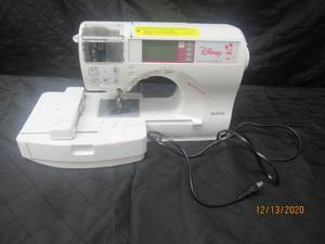 lot 265 image: BROTHER DISNEY PLUS EMBROIDERY SE-270D HAS POWER CORD BUT NO PEDAL
