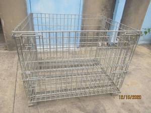 lot 295 image: LARGE METAL PARTS CAGESTORAGE