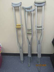 lot 305 image: 3 SET OF CRUTCHES