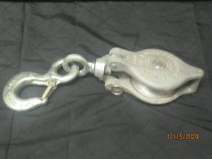 lot 327 image: WESTERN POWER PRODUCT 404 W2T CROSBT