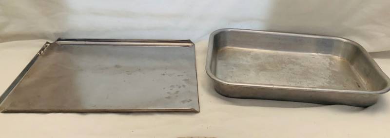 lot 10 image: 10 Kitchen Items&nbsp 3 9 pans 3 cookie sheets 1 cake pan, Bundt pan&nbsp
