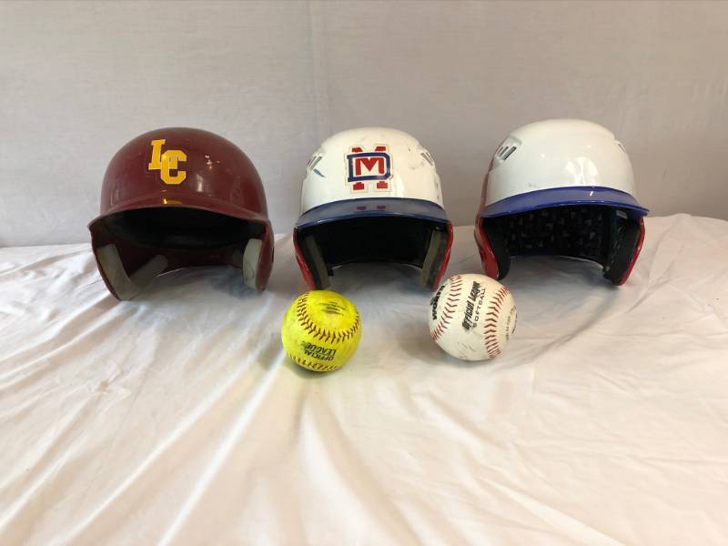 lot 66 image: Baseball helmets